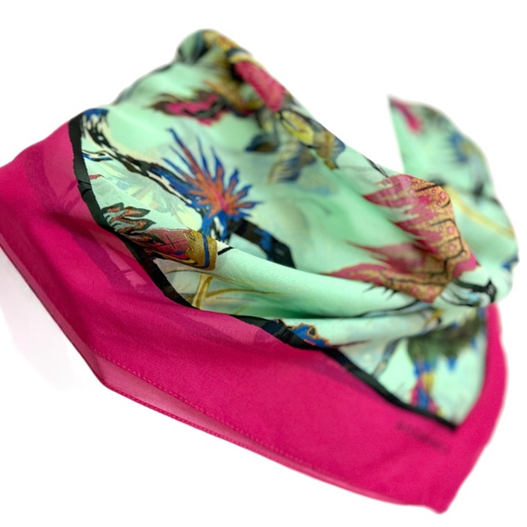 Balenciaga Rosabotanica  Silk Scarf – Made in Italy – Botanical Floral Print - Picture 3 of 9